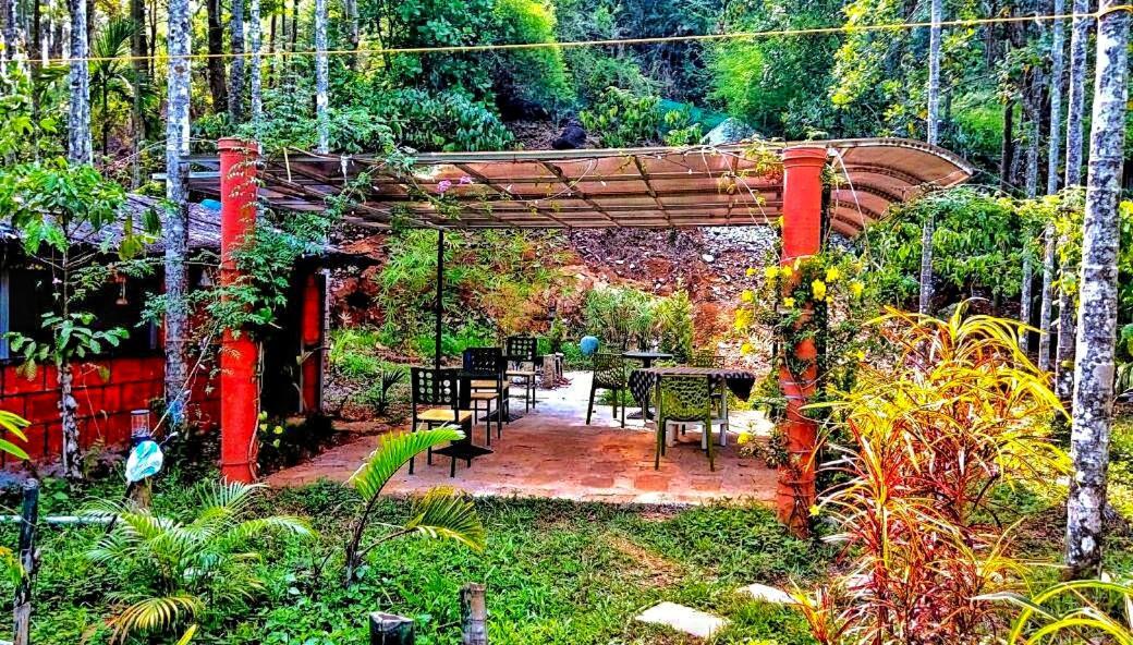 Wooden Cottages Glen Wayanad Meppadi Экстерьер фото